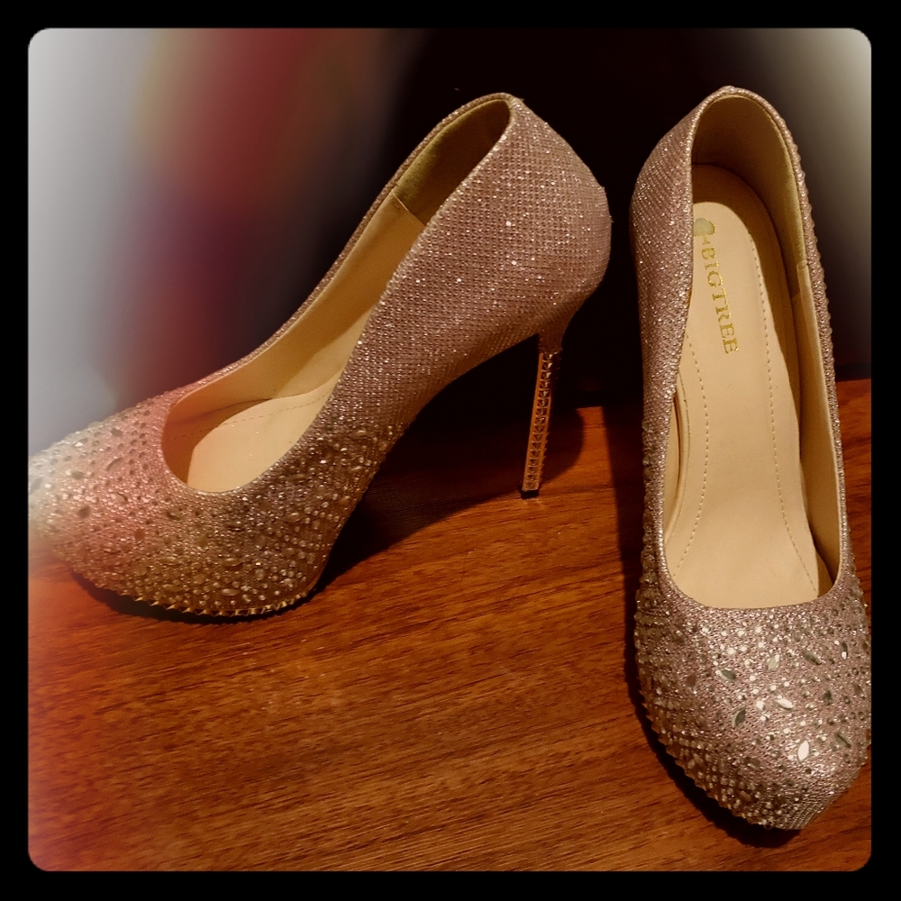 Pink heels